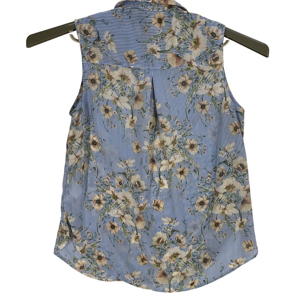 HM Blouse Size 8 Blue White Floral Sleeveless Button Up Garden Fairy Romantic - Picture 3 of 7
